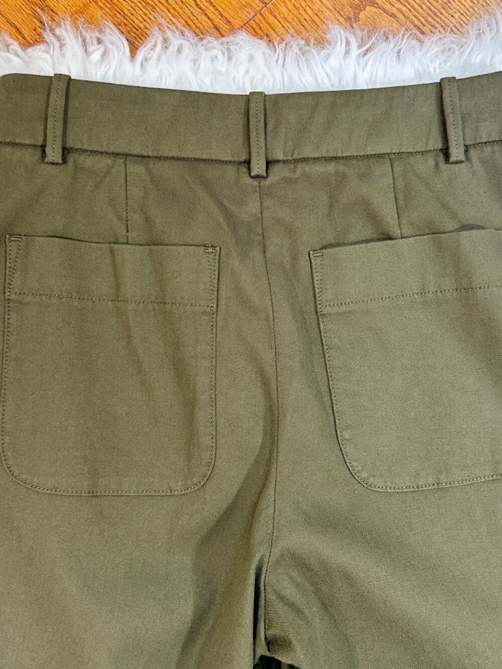 SPANX Supersmooth Stretch Twill Wide Leg Pant in Moss Shadow M - Picture 11 of 15